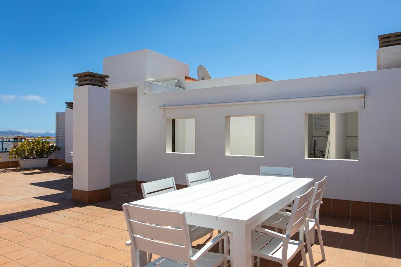 Uptown Urban Apartments (Adults Only) Corralejo Ngoại thất bức ảnh